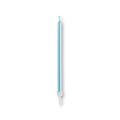 Vela delgada de cumpleaños color azul metálico de PartyStore con base blanca para pastel